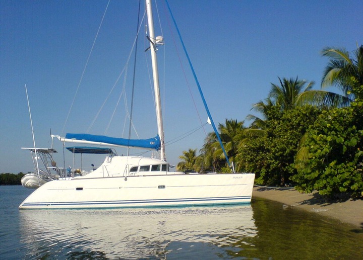 catamaran rentals in miami