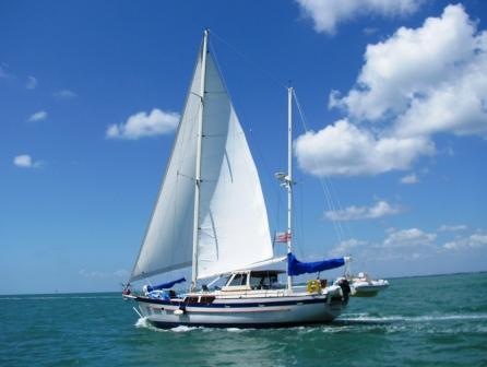 Sailboat cruises Miami