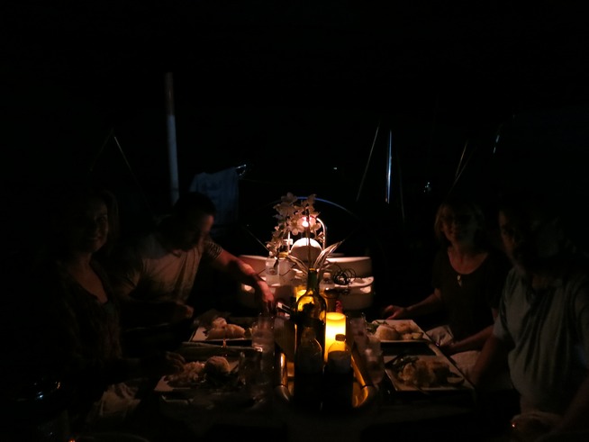 luxury dining on boat in Miami 