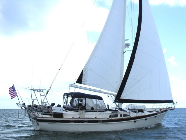 Luxury sailboat for charter Miami - 09