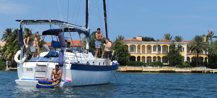 Miami Boat Tours Biscayne Bay Sailing