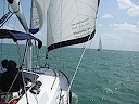 Sailing on Como Tu